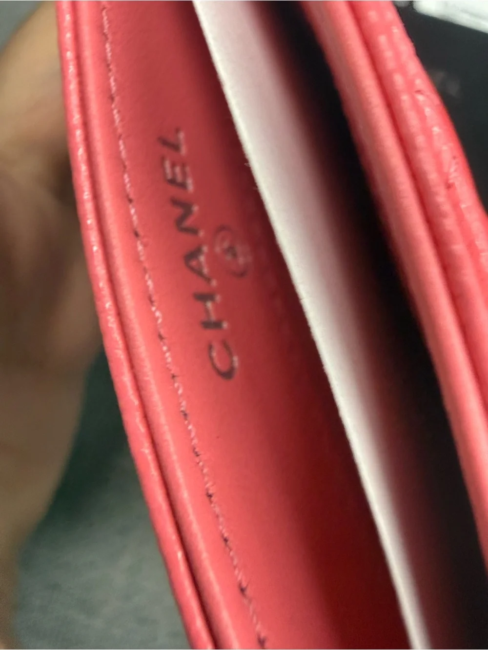 CHANEL CC caviar my everything coral card holder